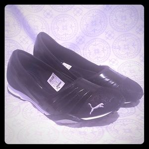 Puma Asha Alt 2 Shine Flats, Size 9.5, EUC
